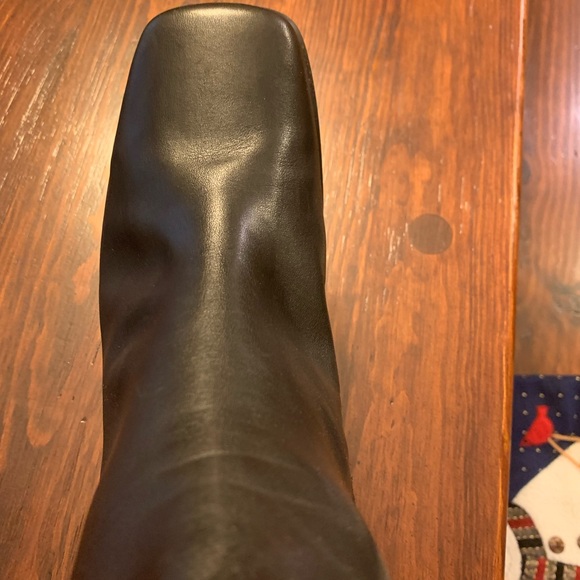 Vintage White Mountain Ankle Boots “Hope” - Picture 3 of 4